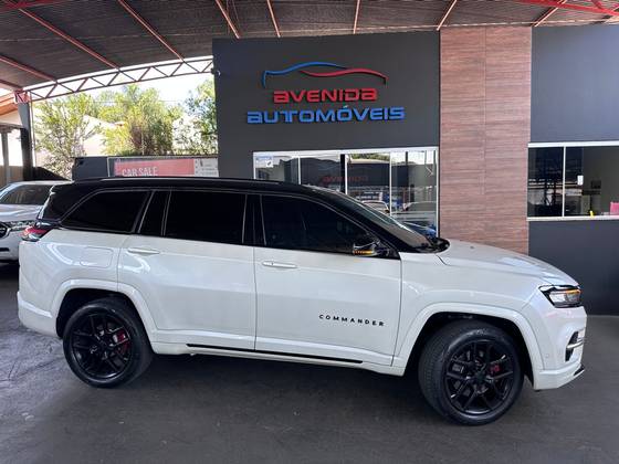 JEEP COMMANDER 2.0 HURRICANE 4 TURBO GASOLINA BLACKHAWK AT9